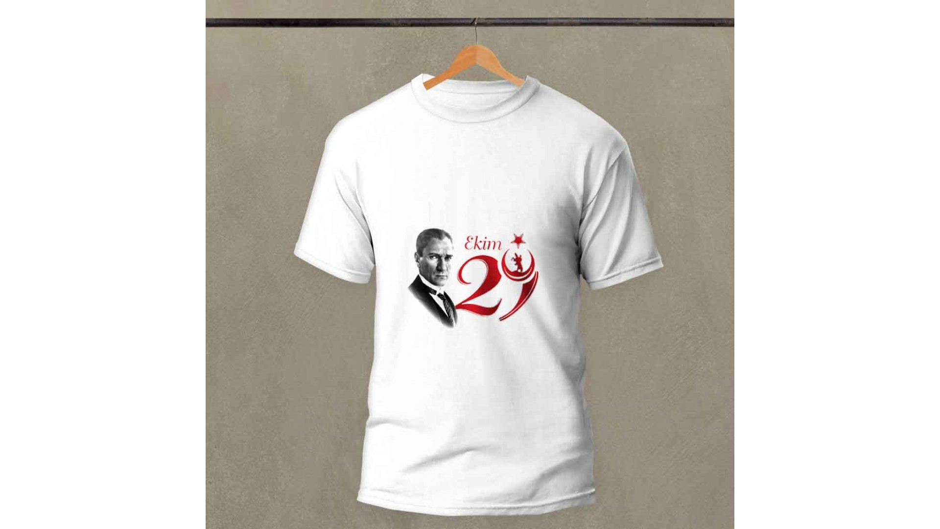 29 Ekim Cumhuriyet Bayramı baskılı pamuk-polyester beyaz t-shirt